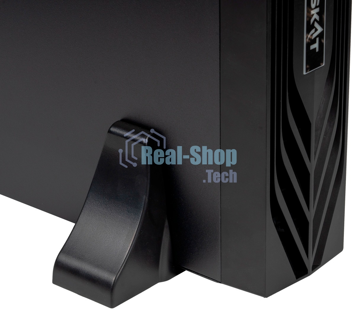 Источник бесперебойного питания Бастион SKAT-UPS 3000-RACK-ON-6X9 P3 Online, синус, 3000ВА/3000 Вт, стойка/на пол, 2xSchuko+1xC19, встр. АКБ 72В (6x9 А·ч), SNMP/USB/RS-232/EPO, доп блок до 4 шт SKAT BC 72/18S3, МПТ (8772)