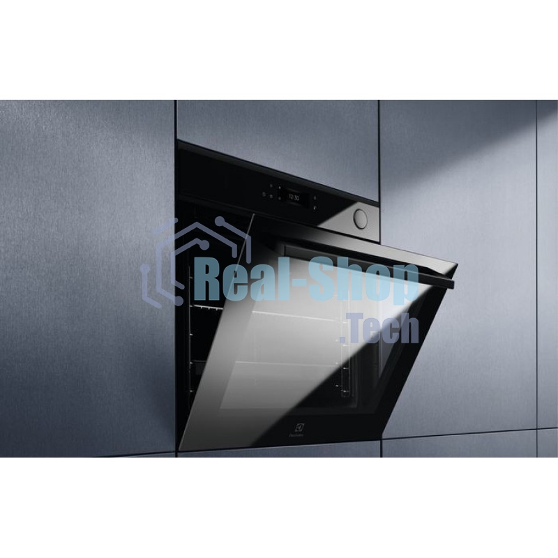 Встраиваемый духовой шкаф электрический Electrolux EOC8P39H черный