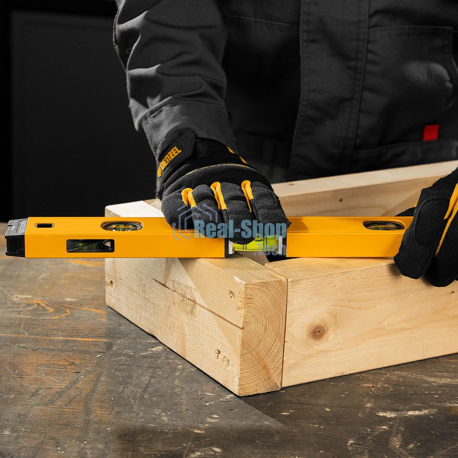 Уровень алюминиевый Denzel магнит., фрезерованный, 3 глазка (1 зеркал.), 0,5 мм/м, 400 мм