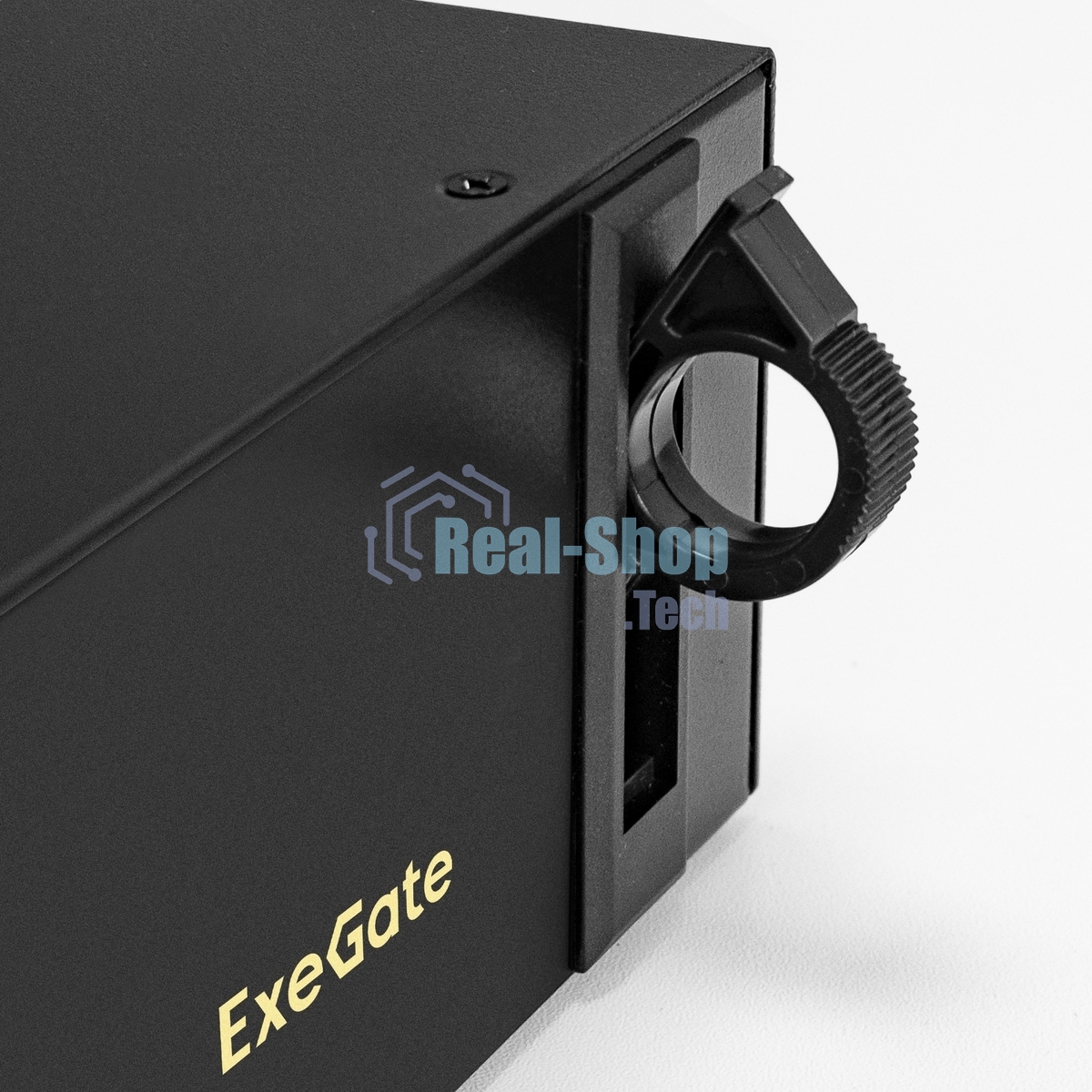Источник бесперебойного питания ExeGate ServerRM UNL-800.LCD.AVR.2SH.3C13.USB.2U 800VA/480W, Color LCD, AVR, 2*Schuko+3*C13, USB, 2U, установка в стойку, черный