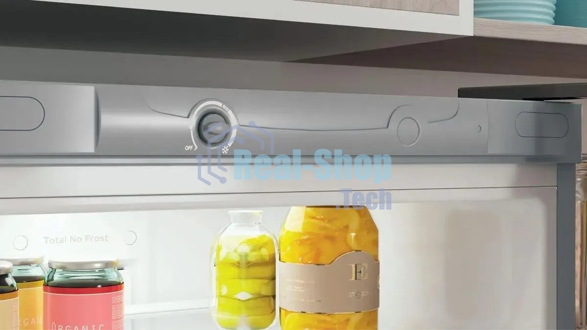 Холодильник Indesit ITS 4200 G серебристый двухкамерный 247/78л морозилка снизу, No Frost