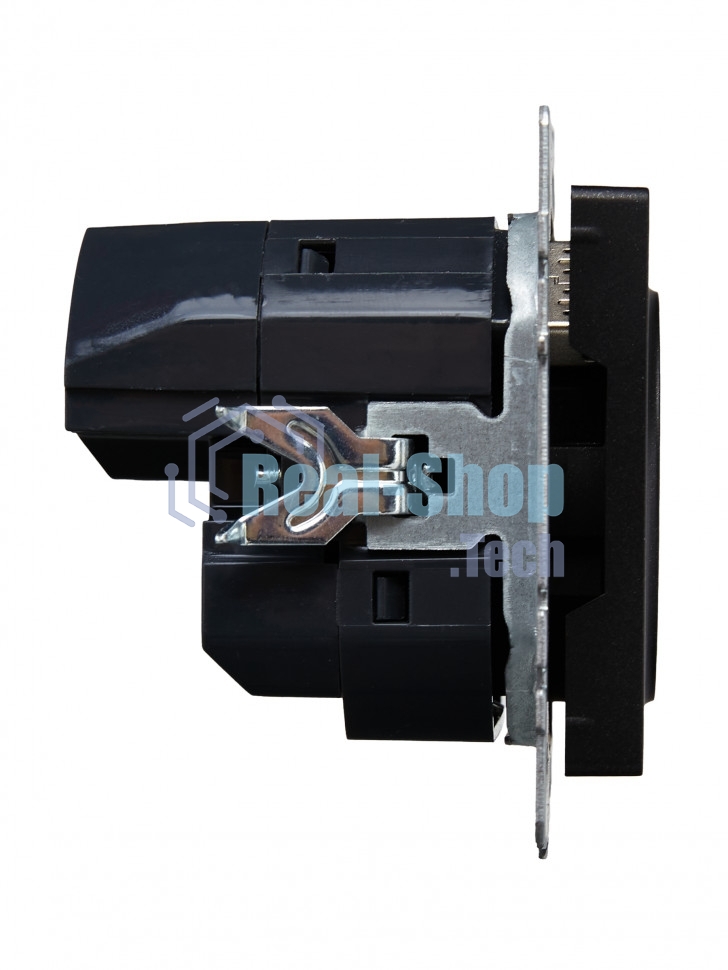 Розетка 1-местная IEK BRITE РЮш10-2-БрЧ (BR-R14-16-U21-D31-K02) с заземлением, с защитными шторками, 16А, с USB A+A 5В 3,1А, черный