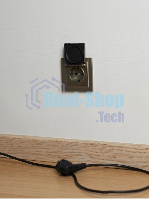 Розетка 1-местная BRITE IEK РСбш10-3-БрШ (BR-R16-16-K37) с заземлением, с защитными шторками и крышкой, 16А, IP20, шампань