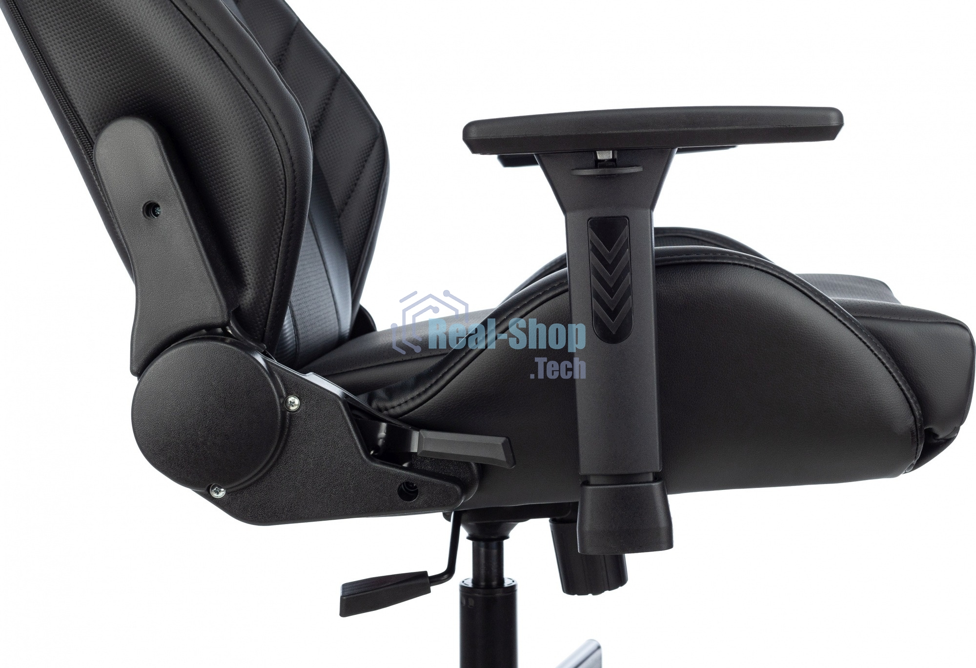 Кресло игровое Knight Thunder 5X черный эко.кожа крестов. металл