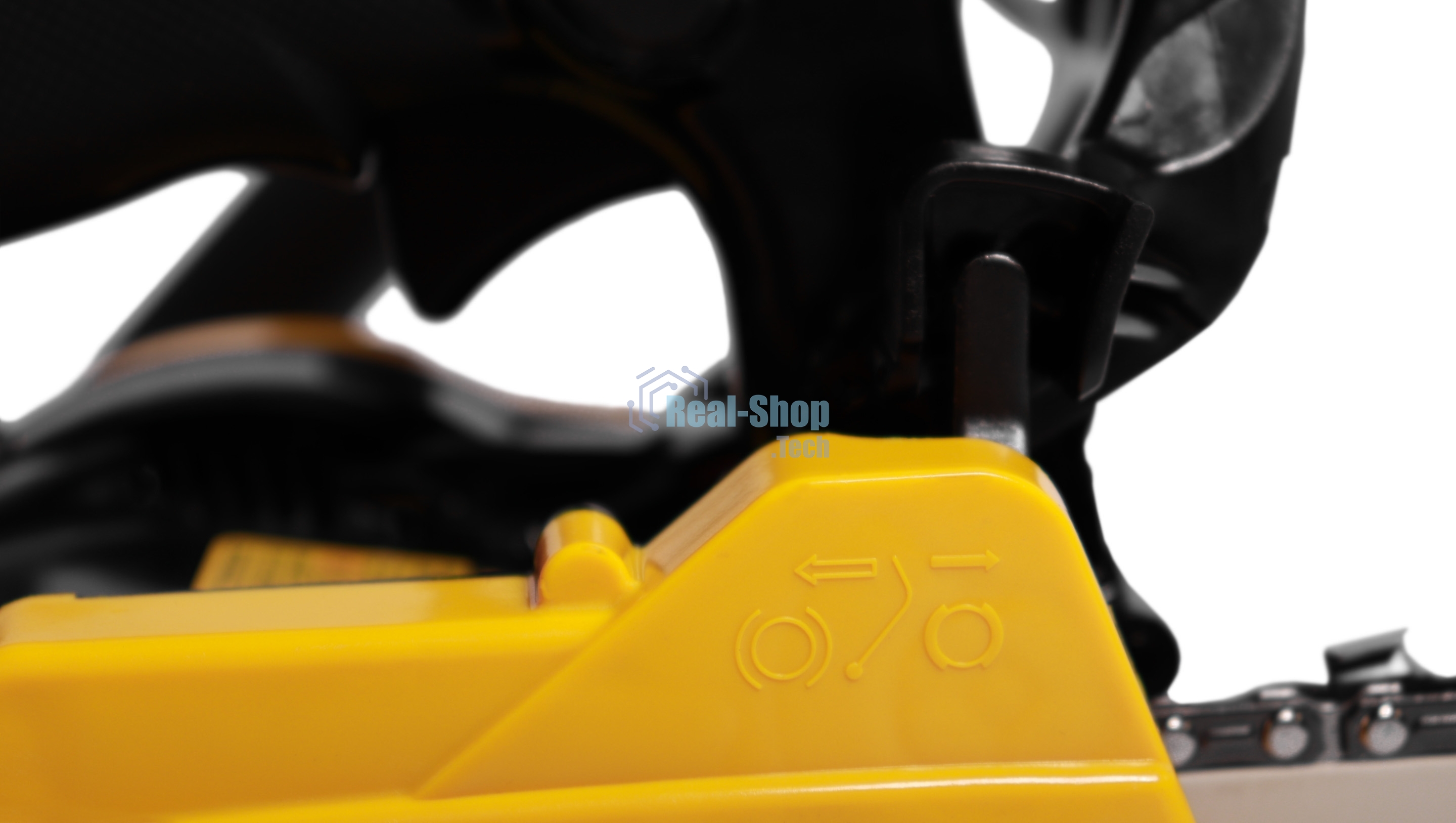 Бензопила Champion 126T-10 1,15 кВт 25 см 2,4 кг