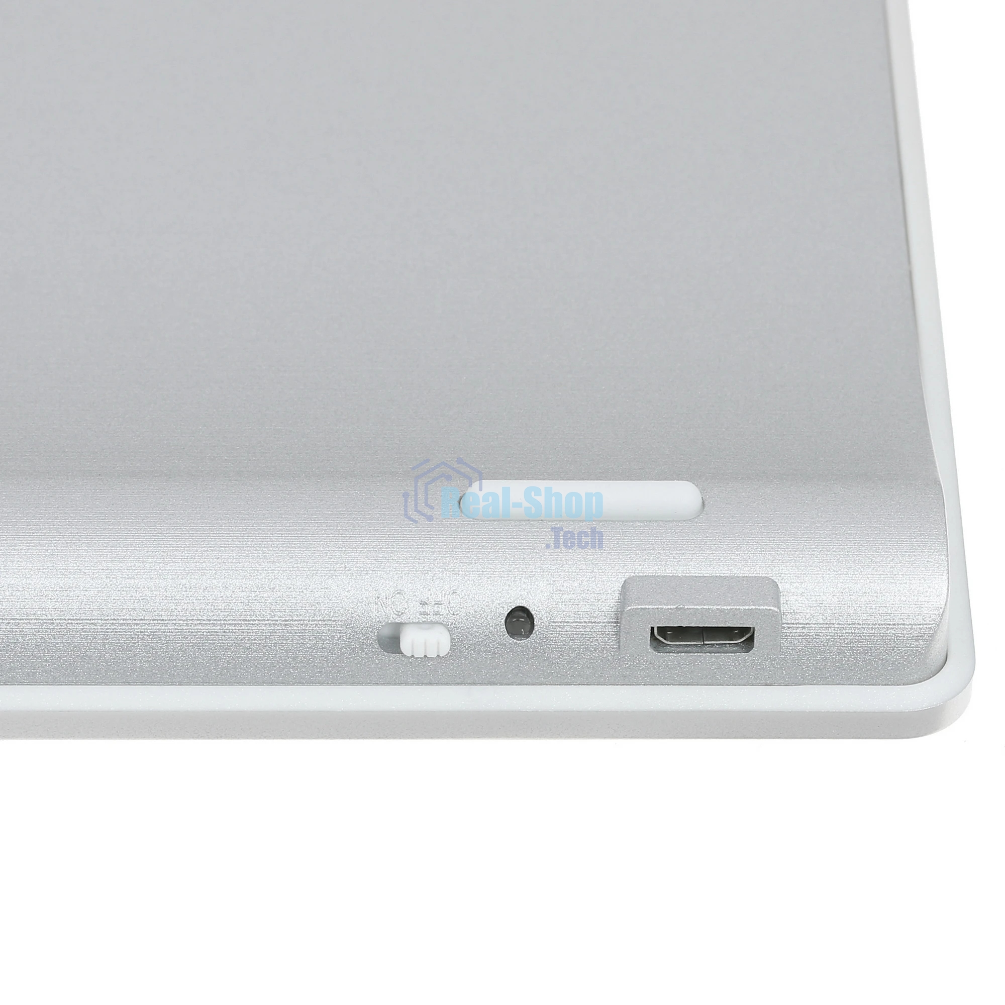 Комплект клавиатура+мышь Qumo Paragon K15/M21 беспроводной, USB, 1600 DPI, белый