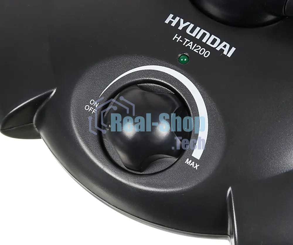 Антенна телевизионная Hyundai H-TAI200 15дБ активная черный