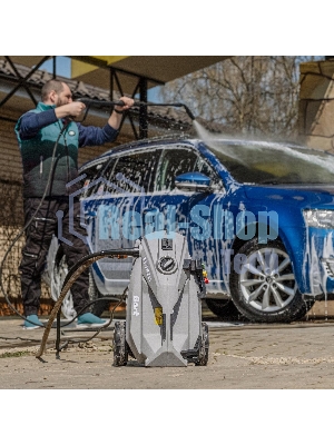 Мойка высокого давления Bort KEX-3000 91276308 3000 Вт, максимальное давление 160 бар, рабочее давление 130 бар, 7,5 л/мин, 7.3 кг, набор аксессуаров 3 шт