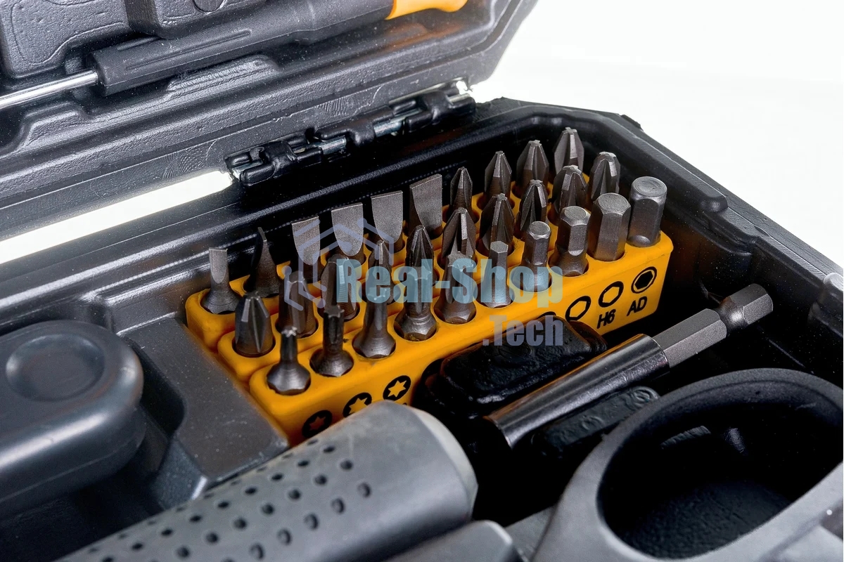 Набор инструментов Deko PRO DKMT62 62 предметов (жесткий кейс)