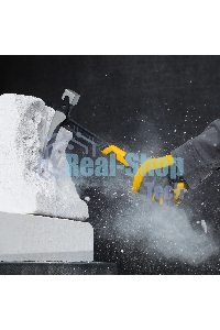 Молоток каменщика Denzel 680 г, цельнокованый, двухкомпонентная обрезиненная рукоятка