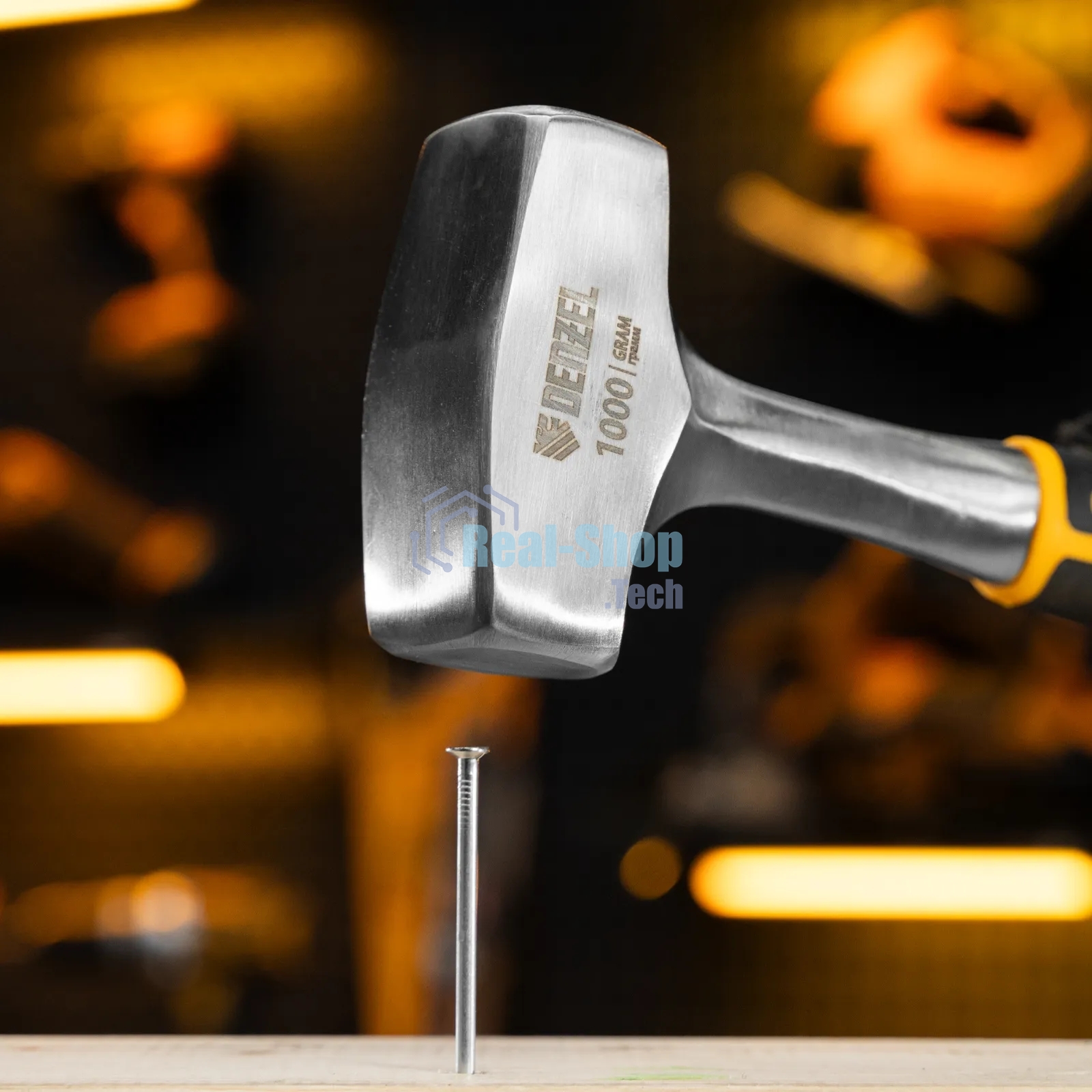 Кувалда Denzel 1 кг, цельнометаллическая, двухкомпонентная рукоятка