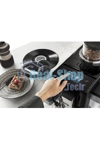 Кофемашина автоматическая DeLonghi EXAM440.55.B черный, исп. кофе - зерновой/молотый, 1.4 л, 1450 Вт, 19 бар