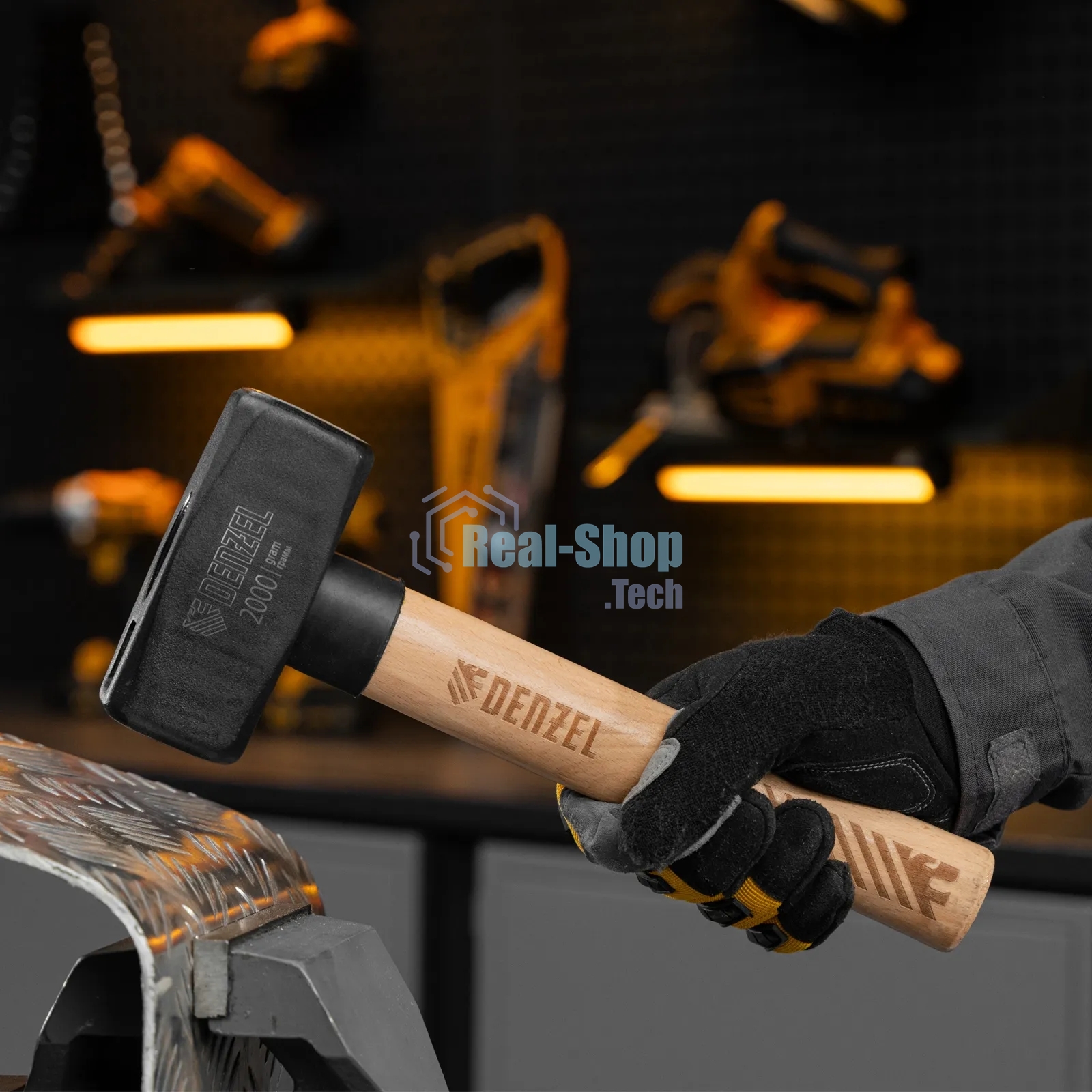 Кувалда Denzel 2000 г, кованая головка, буковая рукоятка