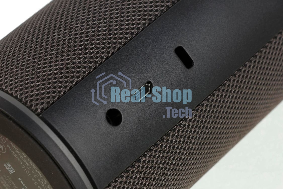 Веб-камера Logitech ConferenceCam Connect 1920x1080, 30 кадр/с, USB, микрофон (2 шт, шумоподавление), автофокус, автоосвещение, серебристый