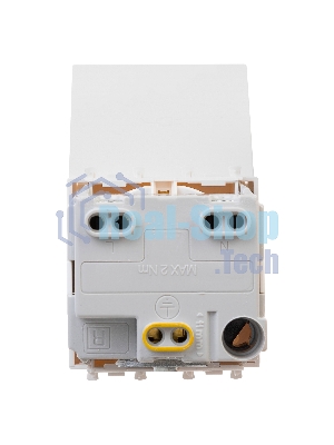 Розетка с крышкой модульная DKC 4400012 2P+E, с з/ш, 