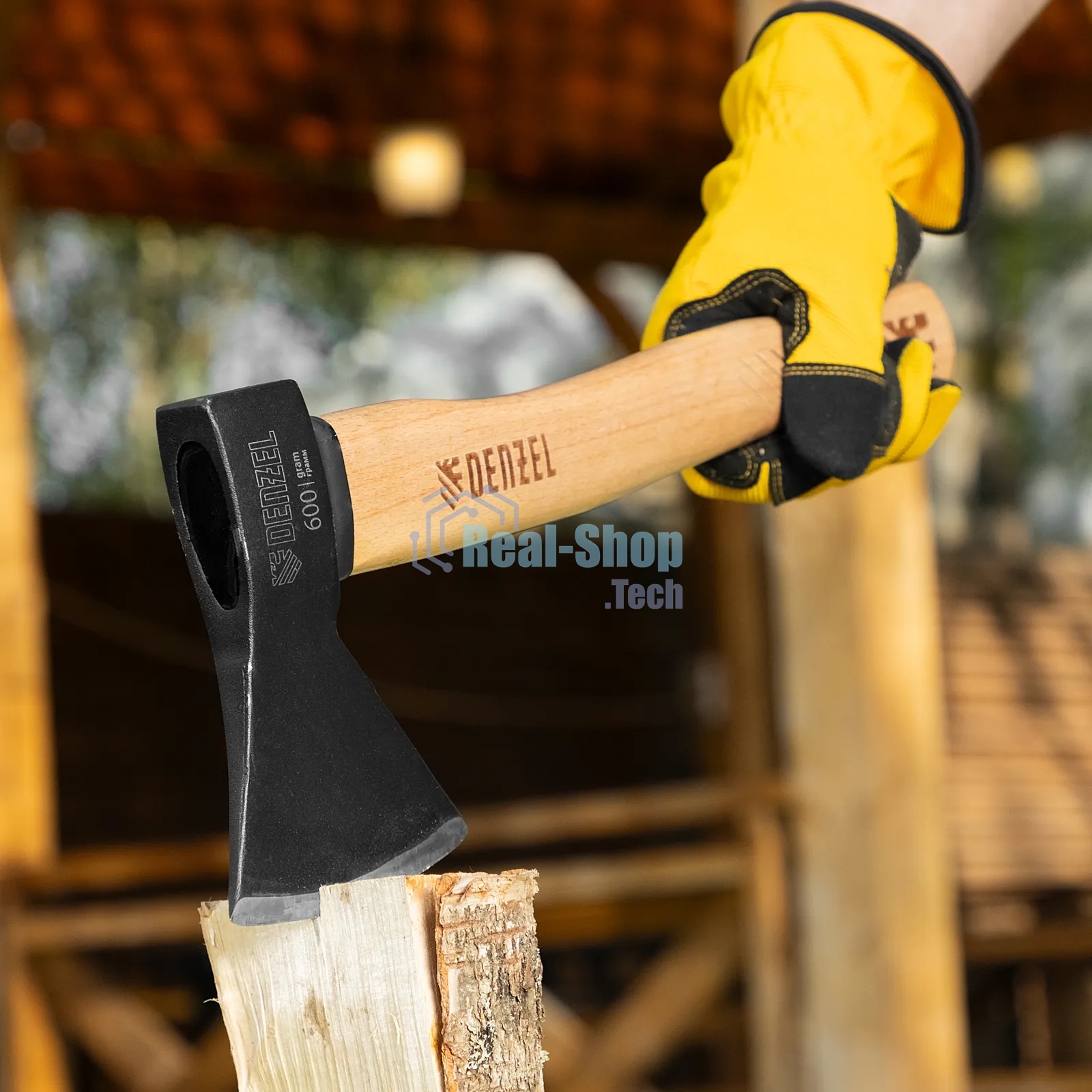 Топор Denzel 600 г, кованый, буковое топорище