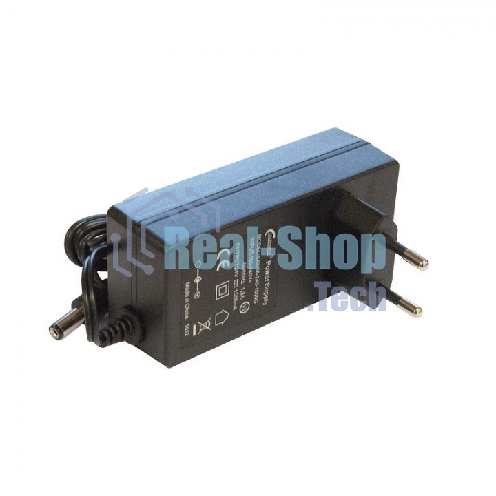 Маршрутизатор MikroTik L009UiGS-RM, 8*1Gbit, 1*SFP 2.5Gbit(вилка US)