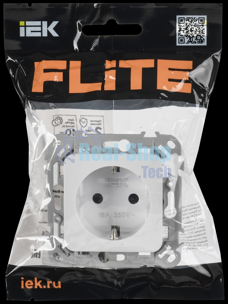 Розетка с заземлением без защитных шторок 16А РС11-0-ФлБ белый FLITE