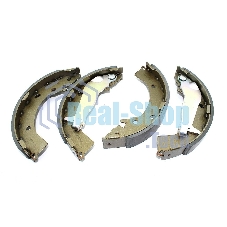 Колодки тормозные задние LPR 08670, комплект