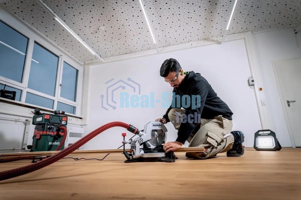 Торцовочная пила Metabo KS 216 M Set 1100Вт 5000об/мин d=216мм