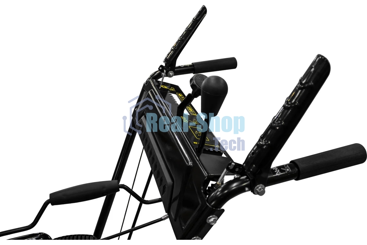 Снегоуборщик Champion ST655 6,5лс 56см 6F/2R колеса 3,6л 57кг руч.стартер