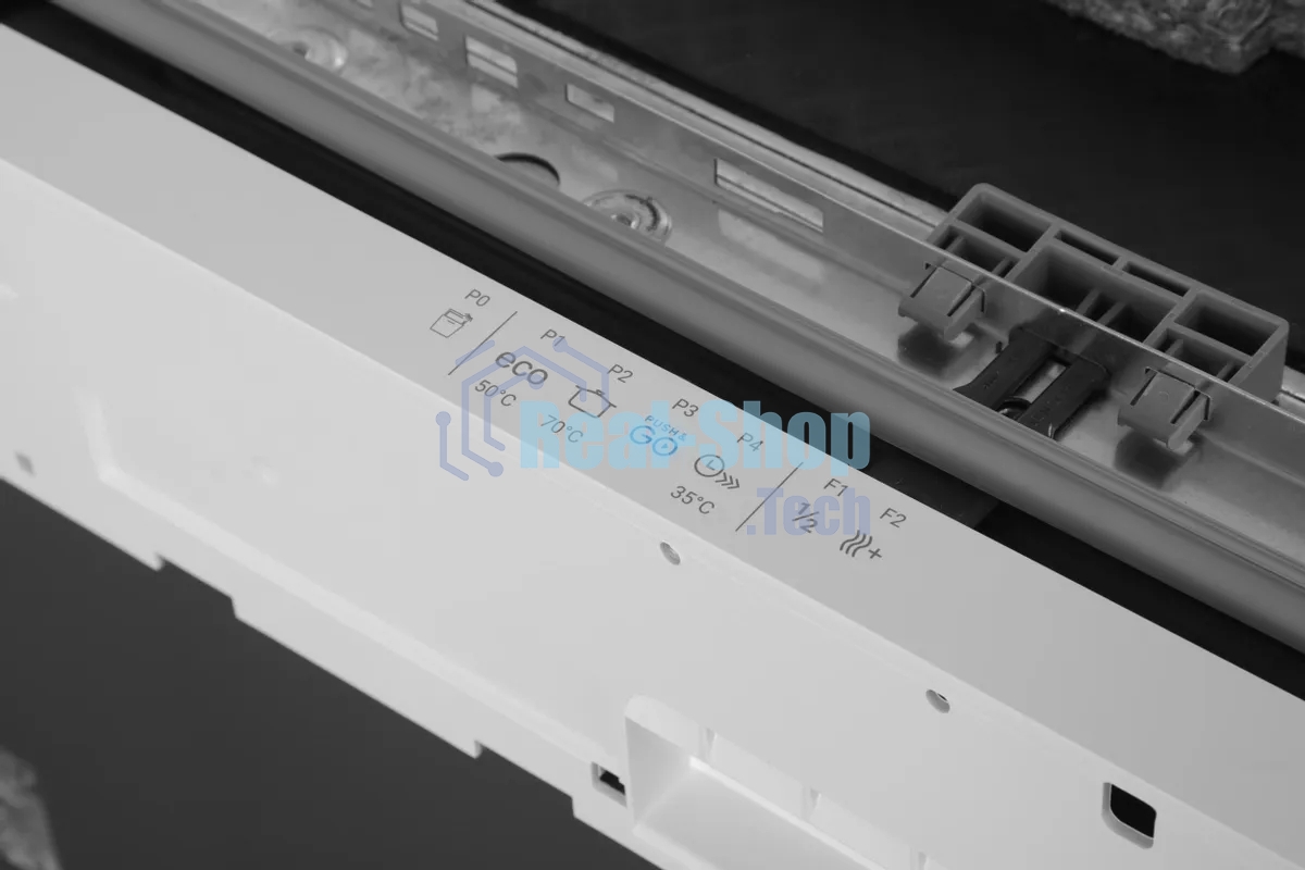 Встраиваемая посудомоечная машина Indesit DI 3C49 B, белый, 59.8 см, 13 компл., 49 дБ, класс A