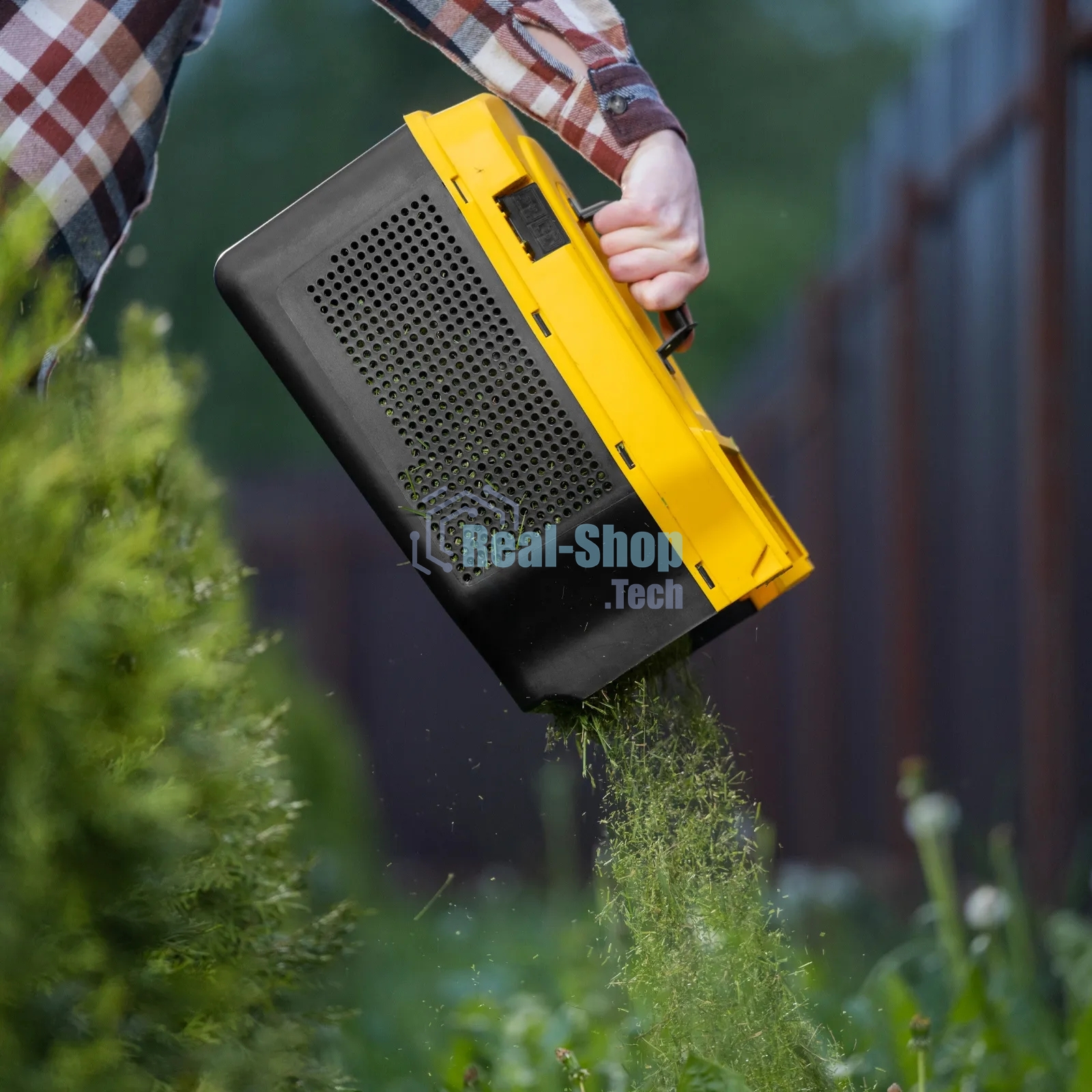 Газонокосилка электрическая Denzel GMC-1200, шир., 32 см, 1200 Вт, 3 уров., травосб. 30 л