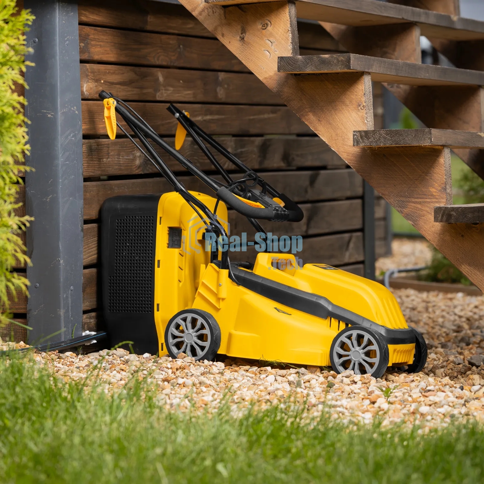 Газонокосилка электрическая Denzel GMC-1200, шир., 32 см, 1200 Вт, 3 уров., травосб. 30 л