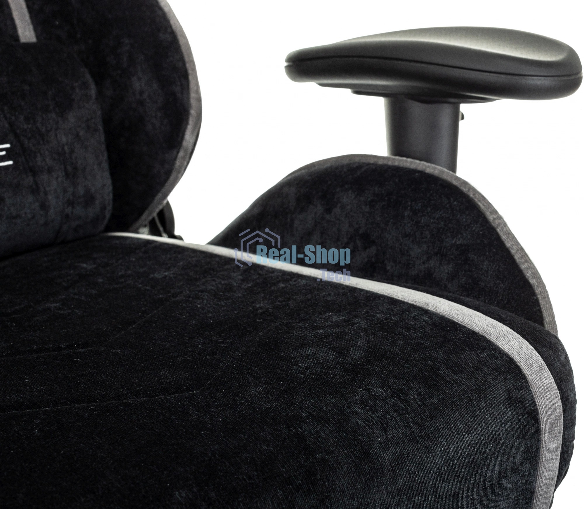 Кресло игровое Zombie Drift/F черный/серый, крестов. пластик, подст. для ног