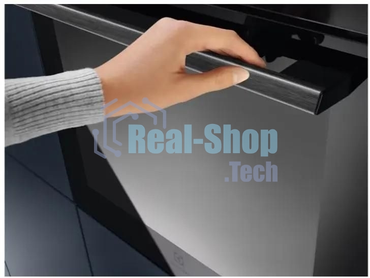 Духовой шкаф электрический Electrolux EOD6F77WZ черный