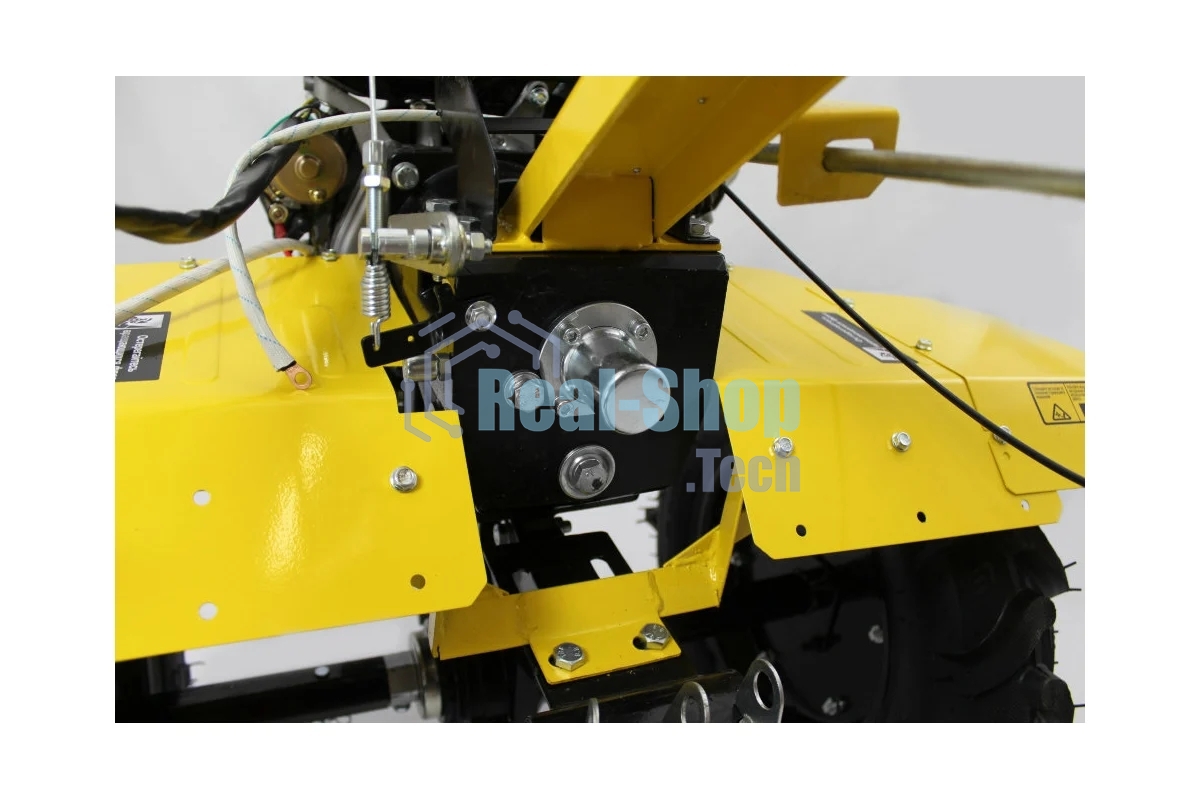 Мотоблок Huter МК-15000 (70/5/19) бензиновый 15л.с.