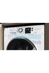 Стиральная машина Hotpoint NUS 5015 S RU белый, загр.фронтальная, макс.: 5 кг, 1000 об/мин, класс: А