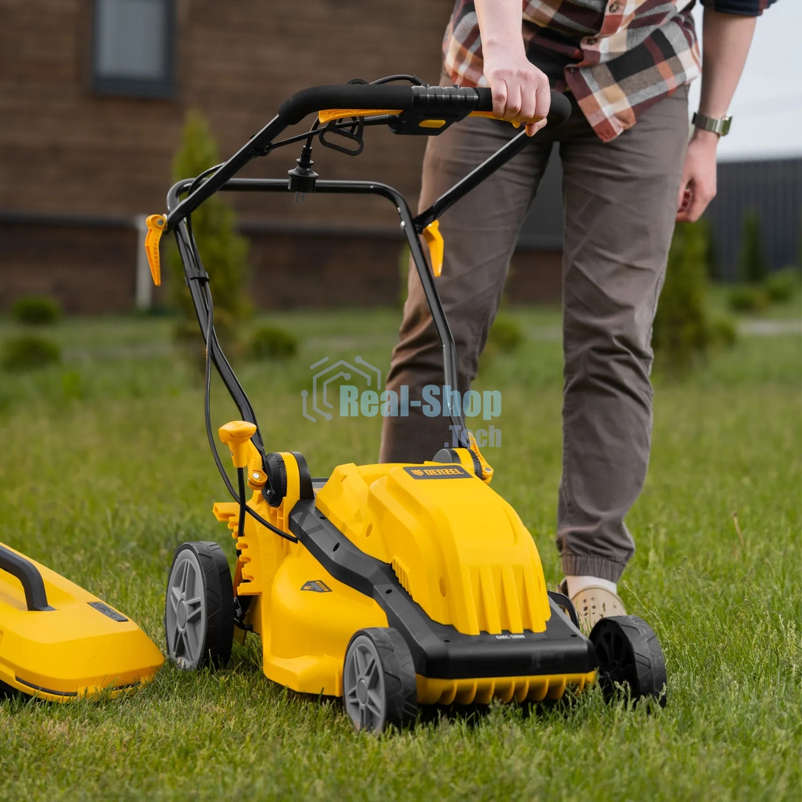 Газонокосилка электрическая Denzel GMC-1800, шир. 38см, 1800 Вт, 6 уров., травосб. 35 л