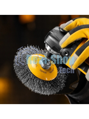 Щетка для УШМ Denzel 125 мм, М14, тарелка, витая нержавеющая проволока 0,3 мм