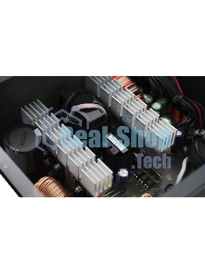 Блок питания Deepcool/GamerStorm PF700, 700Вт, 80 PLUS, 120мм, черный