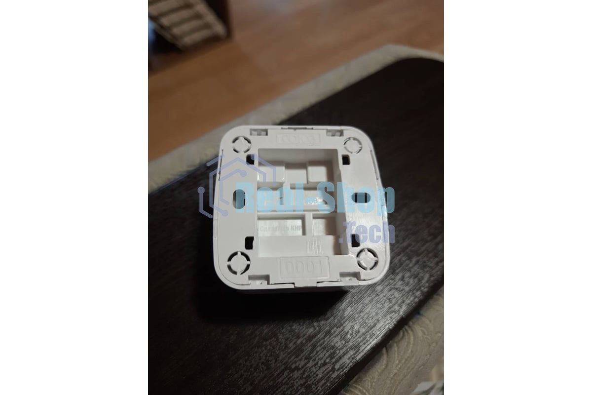 Выключатель Электра одноклавишный белый