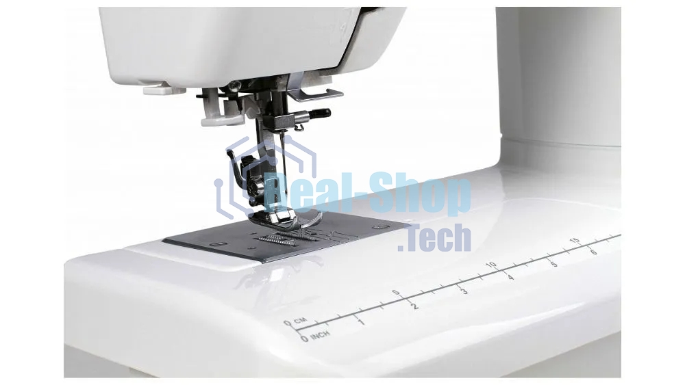 Швейная машина Janome 415 15 операций, вертикальный качающийся челнок, полуавтоматическое выполнение петли, автоматический нитевдеватель, регулировка длины стежка до 4 мм, ширины зигзага до 5 мм, регулятор натяжения верхней нити, рычаг обратного хода, лег