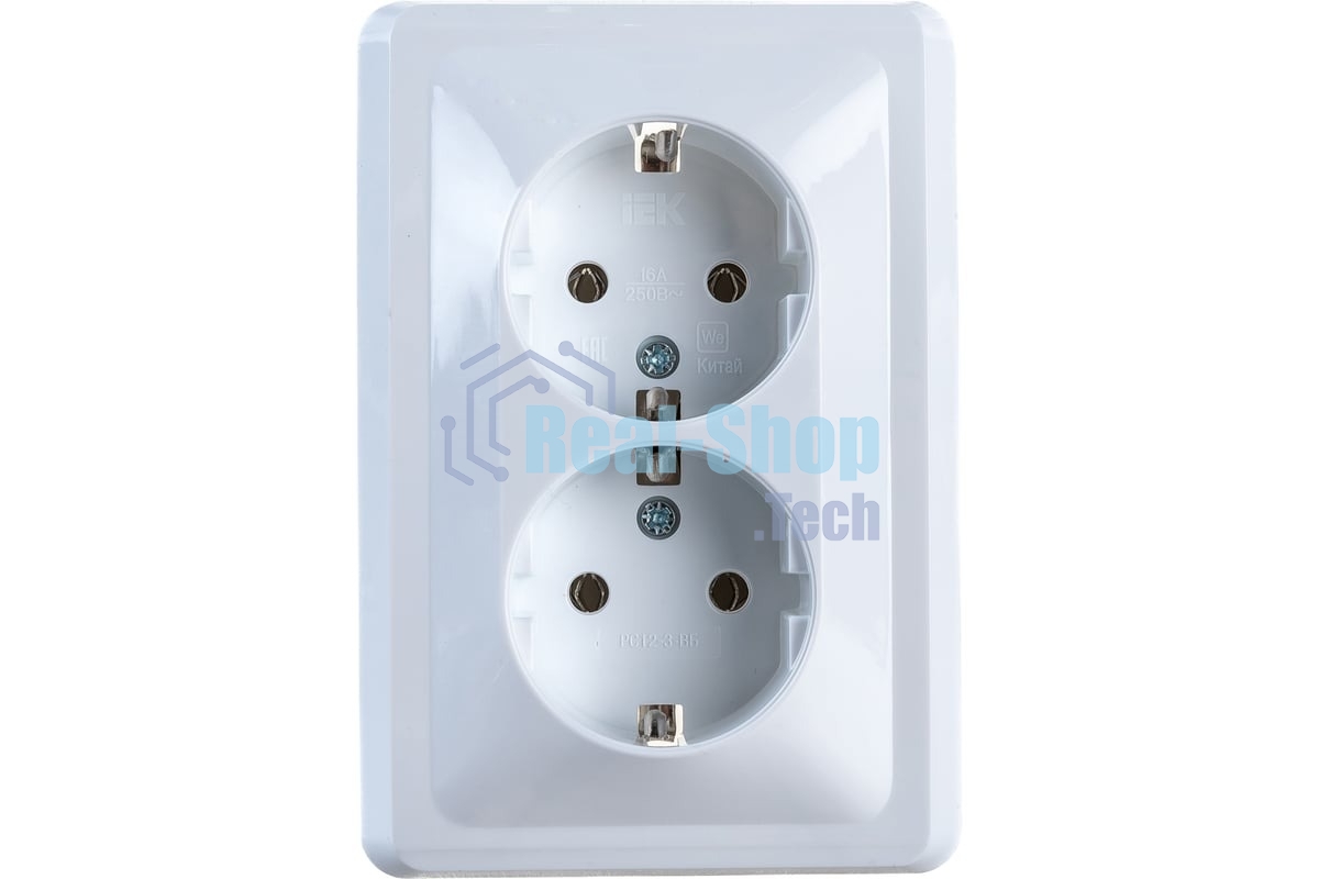 Розетка 2-м СП Вега РС12-3-ВБ с заземл. контактом без защ. штор 16А белый ИЭК ERV21-K01-16-DM
