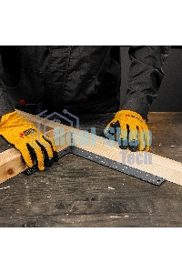 Угольник Denzel 200 х 300 мм, алюминиевый, лазерная гравировка