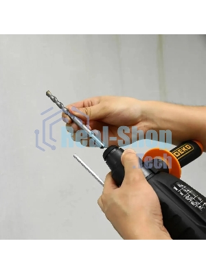 Перфоратор Deko ZKH950 патрон:SDS-plus уд.:3.2Дж 1050Вт (кейс в комплекте)