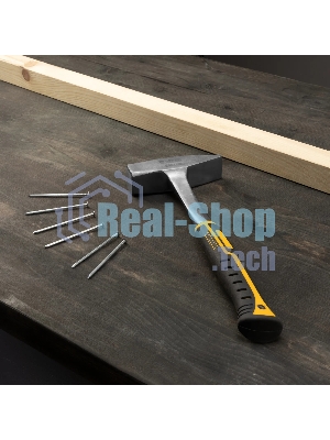 Молоток слесарный Denzel 800 г, цельнометаллический, двухкомпонентная рукоятка