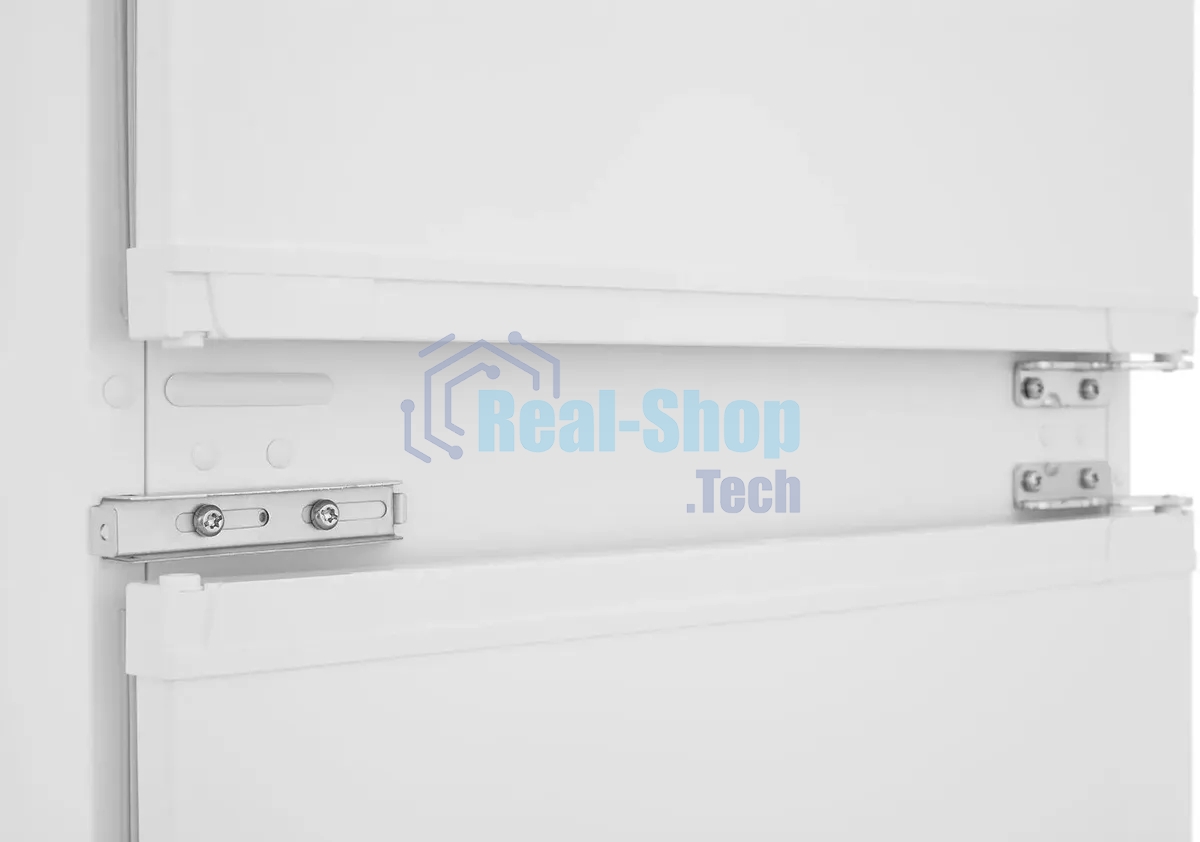 Встраиваемый холодильник Beko Diffusion BCNA306E2S двухкамерный белый