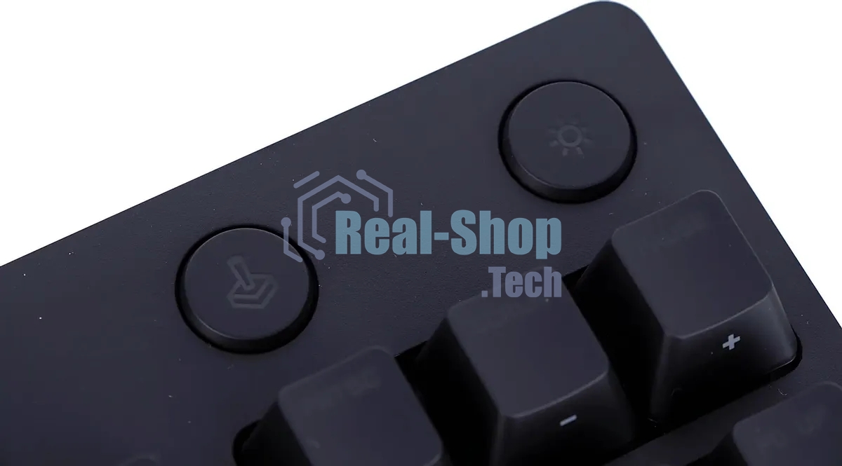 Клавиатура проводная Logitech G Pro (920-009393), USB, черный