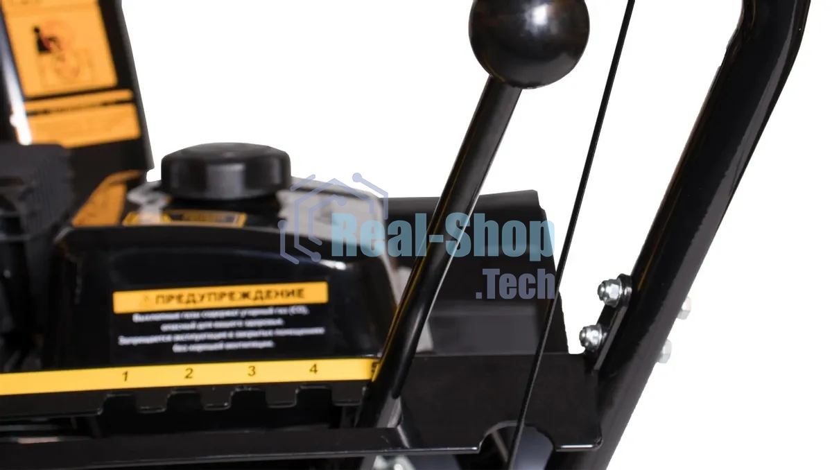 Снегоуборщик бензиновый Champion SnowLine PNST656 6.5л.с.