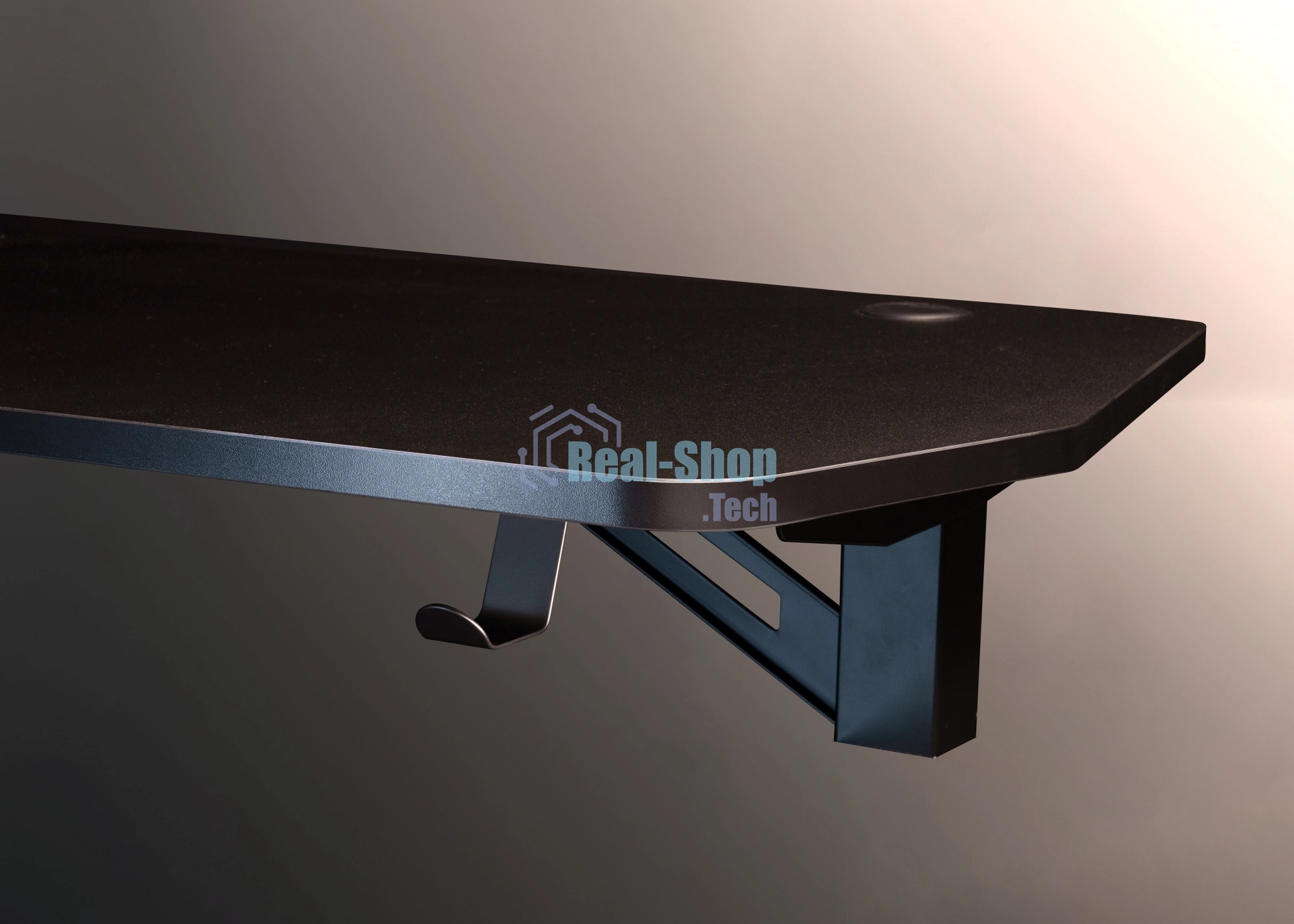 Стол игровой Cactus CS-GMD-BK-RGb столешница МДФ, черный каркас черный 136x60x75 см