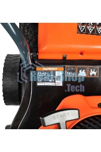 Газонокосилка бензиновая PATRIOT PT 40, 130сс, 3,5 л.с., 40 см, 35л. трав., пластик. дека,