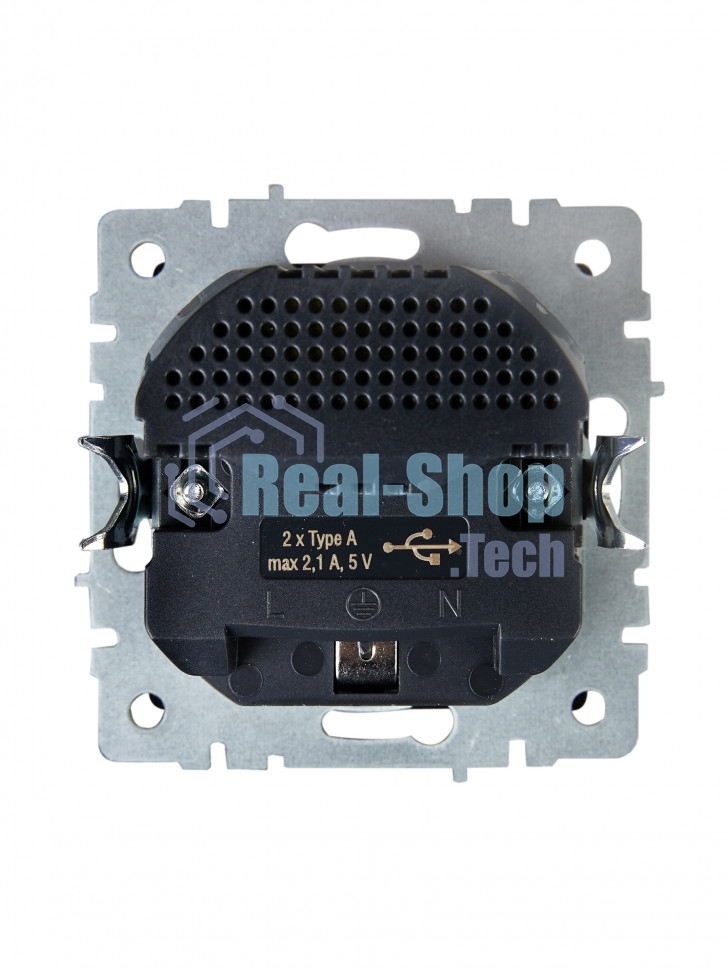 Розетка 1-местная IEK BRITE РЮш10-1-БрШ (BR-R14-16-U21-D21-K37) 16А, с USB A+A 2.1А, с заземлением, с защитными шторками, шампань
