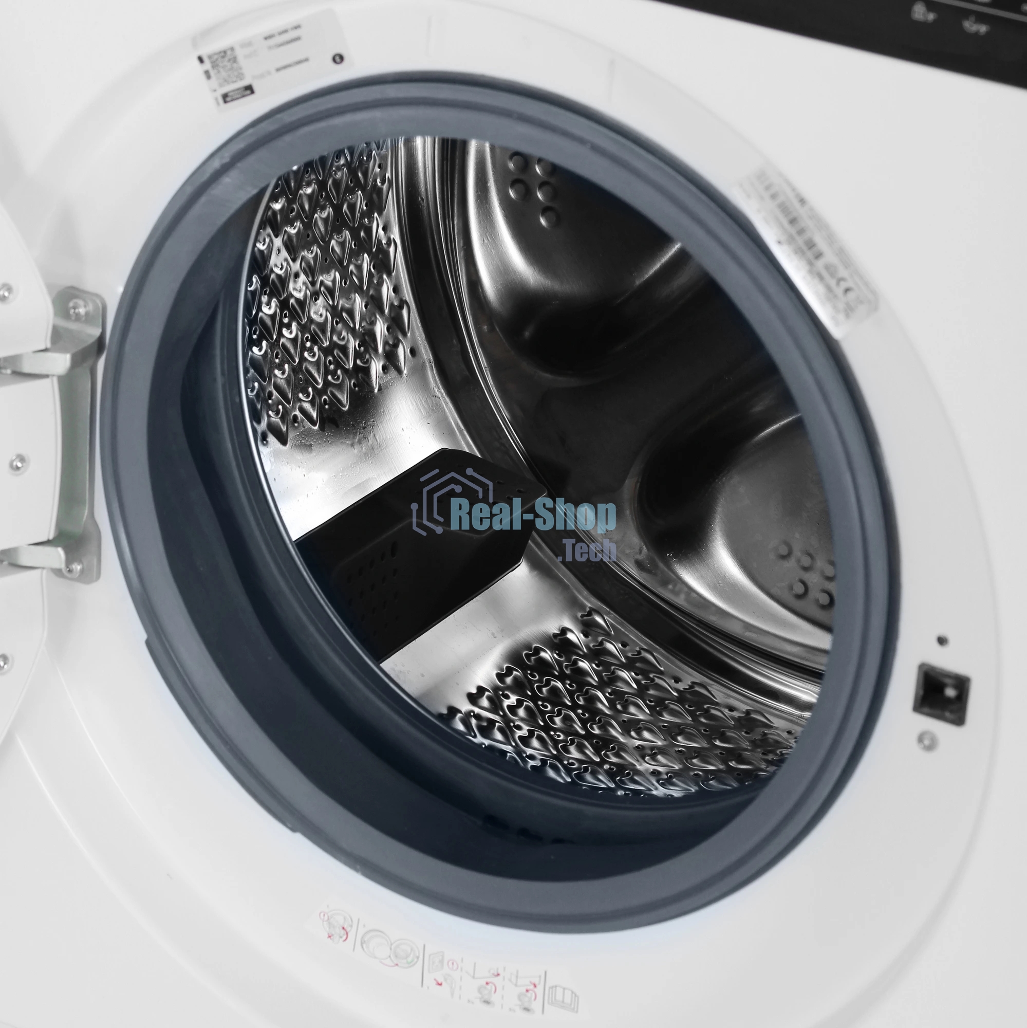 Стиральная машина встраиваемая Hotpoint WBIH 8490 VWB белый, загрузка фронтальная 8 кг, 1400 об/мин, класс А