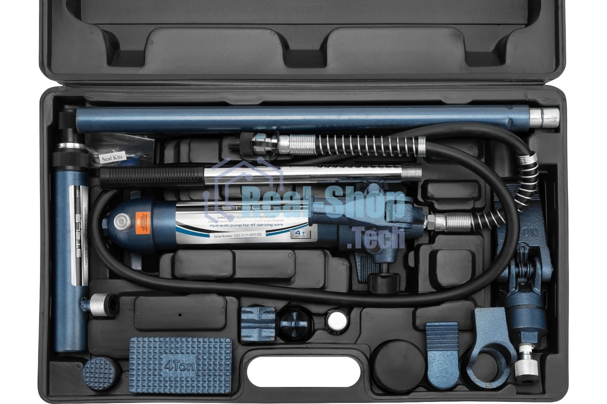 Растяжка гидравлическая Stels 51354 4 т, набор из 17 предметов, 7 сменных насадок, в пласт. кейсе