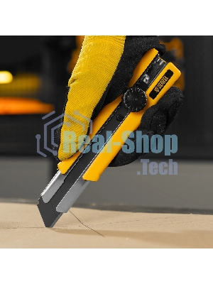 Нож Denzel 25 мм, сменное лезвие, SK4, корпус из TPR, метал. направляющая, винтовой фиксатор